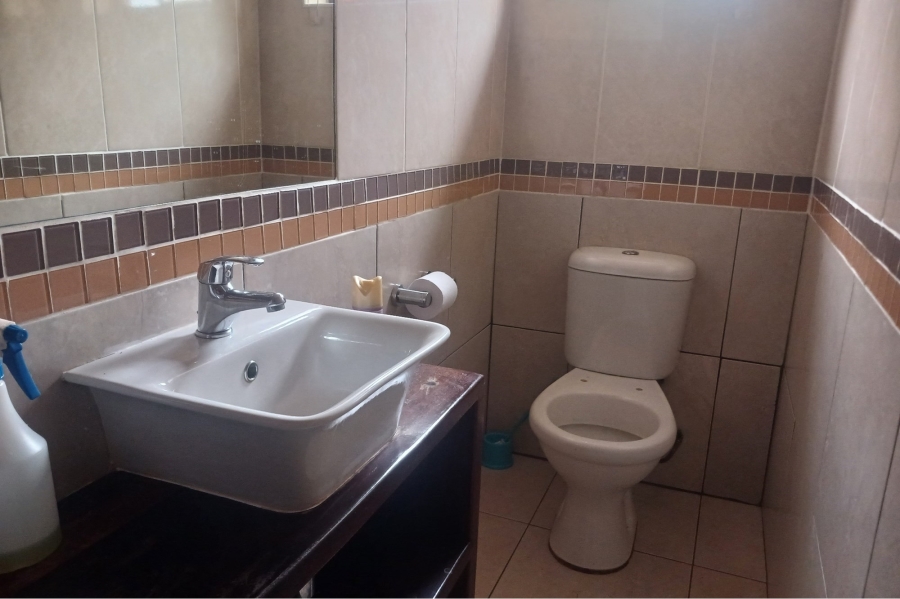 4 Bedroom Property for Sale in Hillcrest Northern Cape